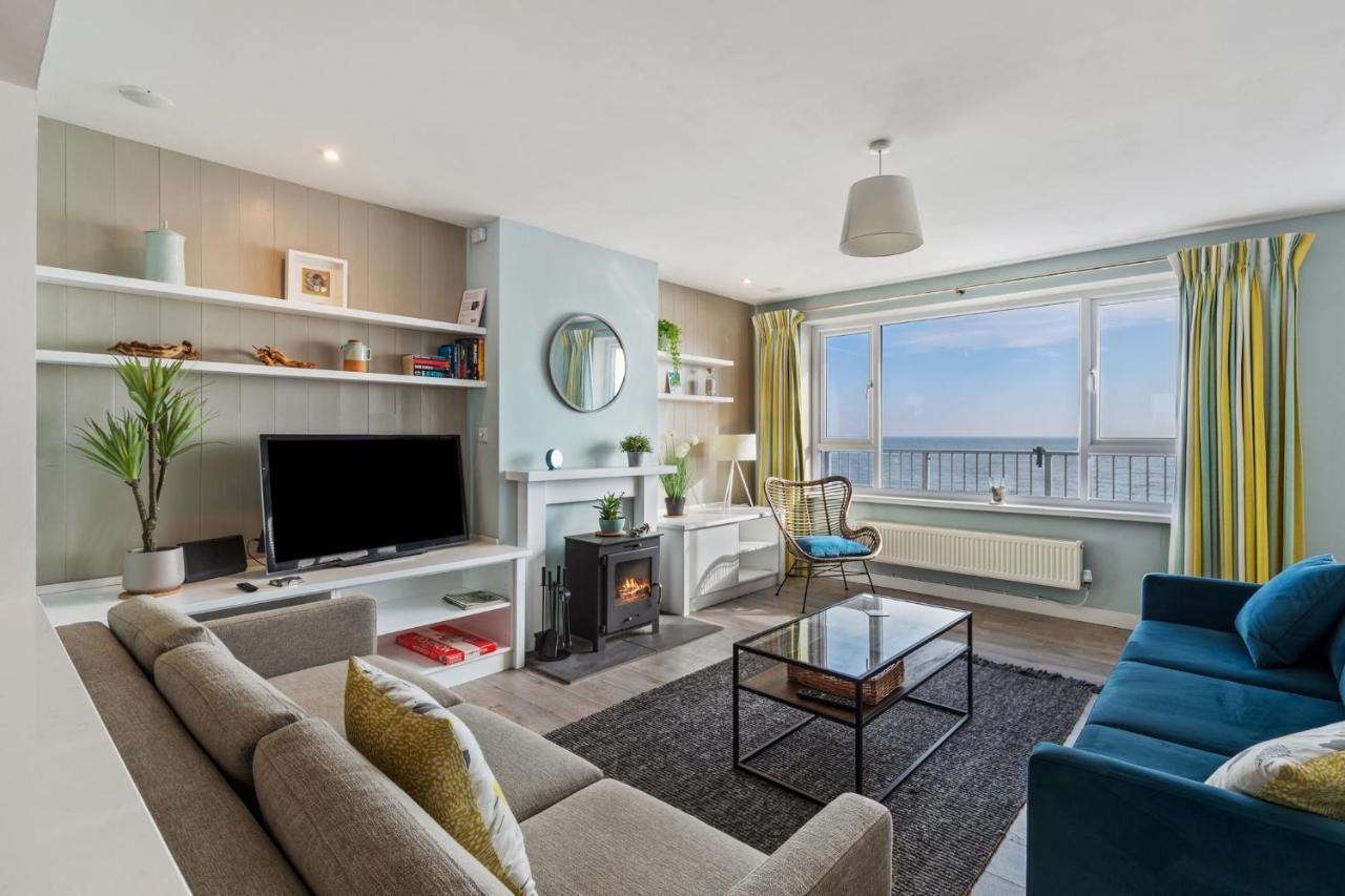 Dolphins Apartment - Spectacular Sea Views Saundersfoot Exterior photo