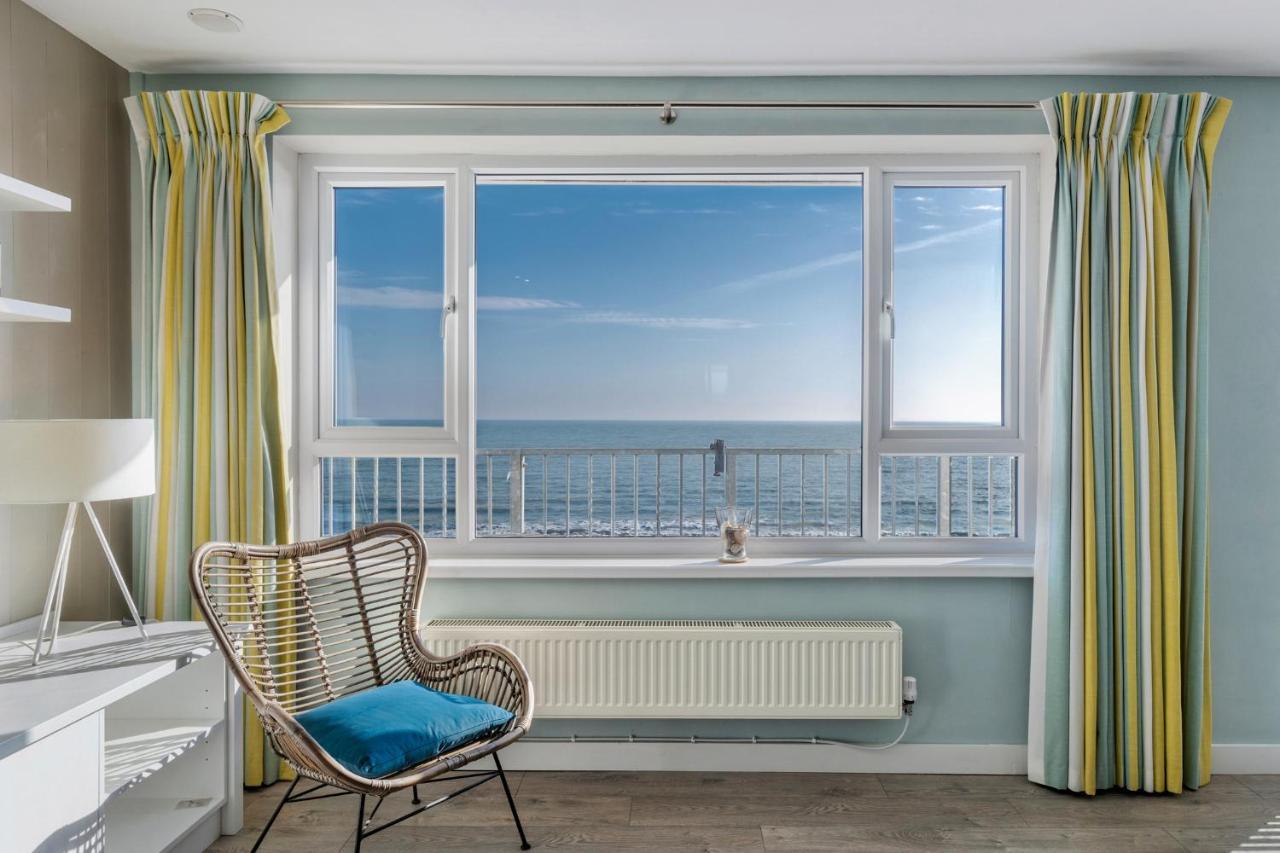 Dolphins Apartment - Spectacular Sea Views Saundersfoot Exterior photo